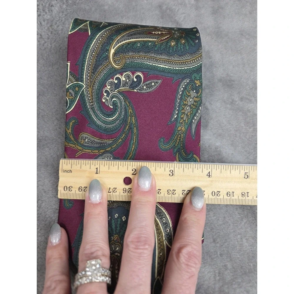 Vintage Jos. A. Bank Paisley Silk Tie Burgundy Green‎ Classic